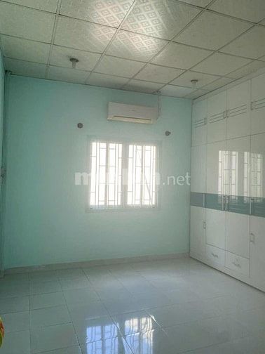 nhà mặt phố cho thuê lâu dài khu sầm uất