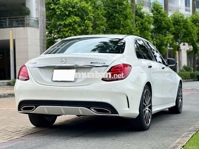 ❤️Mercedes C300 AMG - Trắng Ngọc Trinh giao ngay