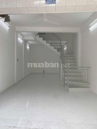 nhà mặt phố cho thuê lâu dài khu sầm uất