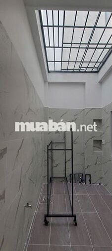 Cho thuê nhà An Phú Đông (1 P.KD +3 P.Ngủ + 1 P.Khách)