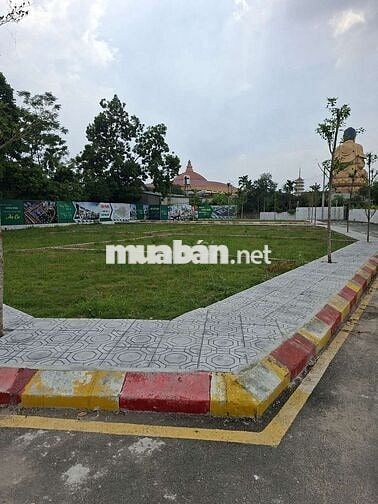 ĐẤT Ở HÒA LẠC - PHÂN LÔ - Ô TÔ ĐỖ CỬA - TIỀM NĂNG PHÁT TRIỂN MẠNH...