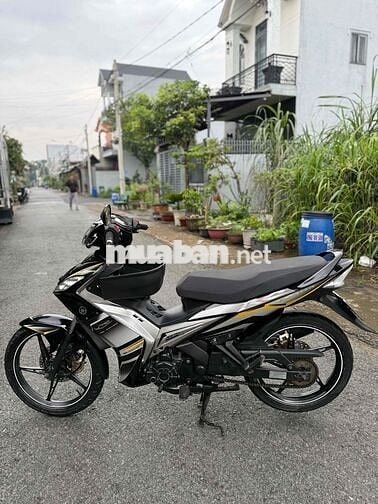 ex 135 xuống áo 2010
