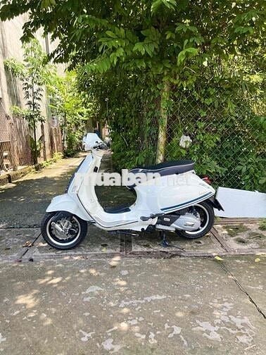 vespa 2018 abs bs 03978
