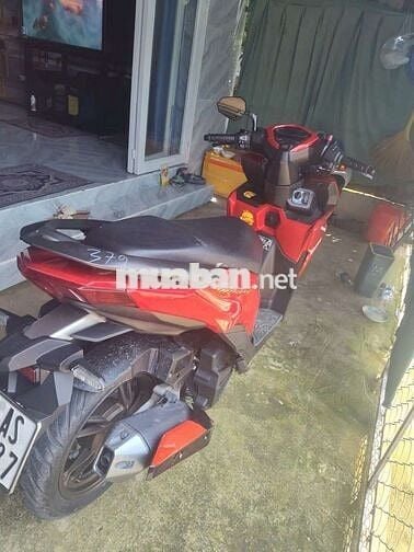 Chính chủ cần bán Honda Vario 125 Smartkey 2025