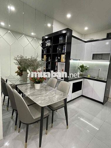Nhà đẹp Hồ Đắc Di! 2 thoáng, ngõ ba gác, 4 ngủ. 32mx4T. Chỉ 6,7 tỷ