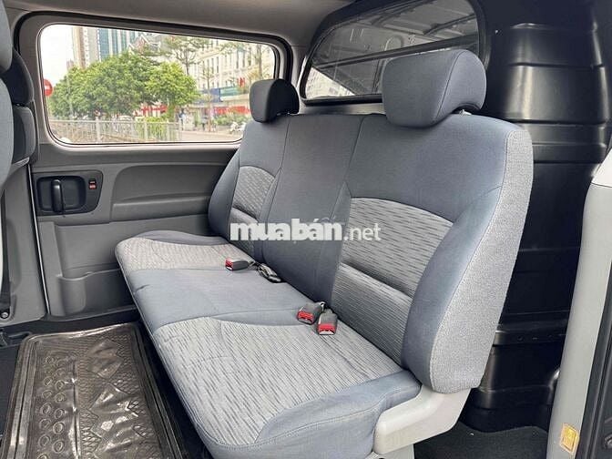 Hyundai Grand Starex 2013 Van 6 chỗ số sàn xăng