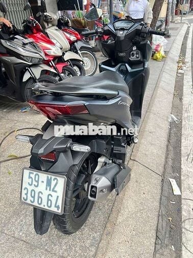 Honda Vario 150 2020 mới 90% Bstp chính chủ