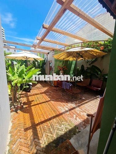Nhà 3 tầng, mặt bằng trước và sau kinh doanh + các tầng để ở