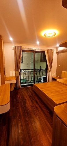 Bán Nhà Phố Trần Khát Chân Hai Bà Trưng 35mx5T Thang Máy Sổ đỏ nở hậu.