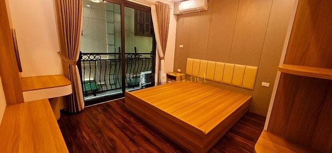 Bán Nhà Phố Trần Khát Chân Hai Bà Trưng 35mx5T Thang Máy Sổ đỏ nở hậu.