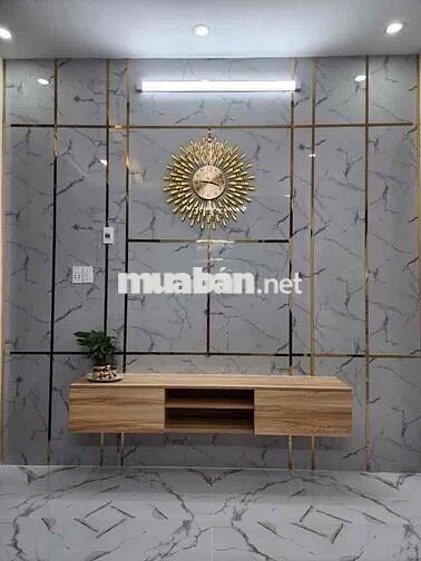 Nhà 1 trệt . 3 lâu . 4PN . 3VS