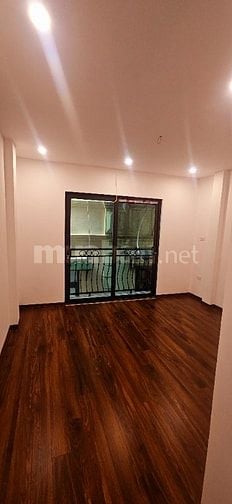 Bán Nhà Phố Trần Khát Chân Hai Bà Trưng 35mx5T Thang Máy Sổ đỏ nở hậu.