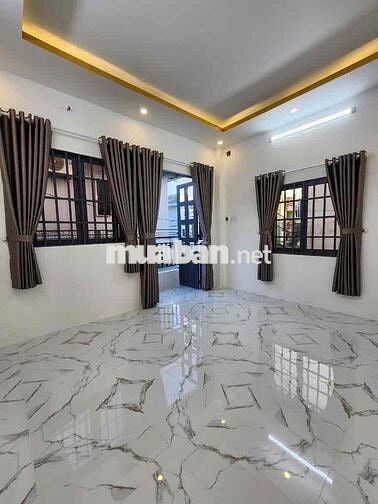 Nhà 1 trệt . 3 lâu . 4PN . 3VS