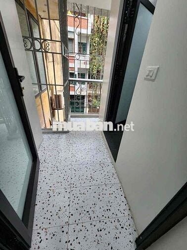 KIM MÃ THƯỢNG -  NHÀ TẬP THỂ MỚI ĐẸP Ở LUÔN - 3 NGỦ, 2 VS - THOÁNG SÁN