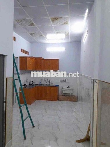 Bán nhà đường Hậu Giang thông mọi hướng