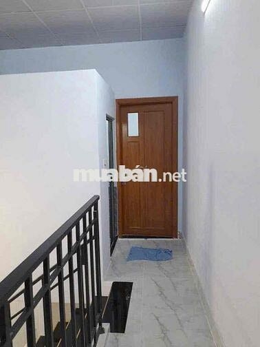 Bán nhà đường Hậu Giang thông mọi hướng