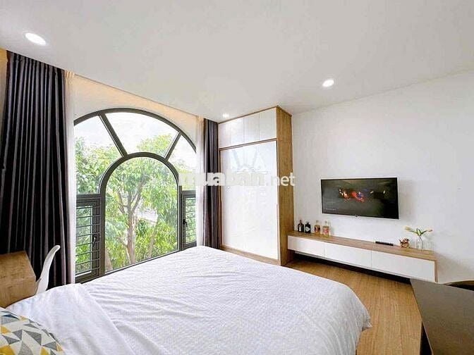 1 BEDROMM RENT IN HO TAY - FULL SERVICE 5 STAR - BANCOL VIEW LAKE INBO