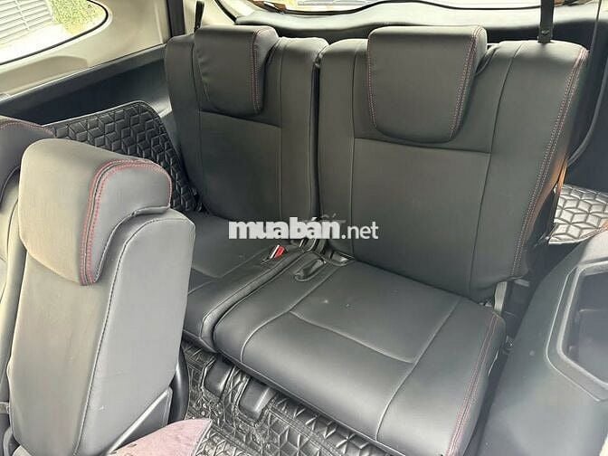 Veloz Cross 1.5TOP 2023 màu trắng zin