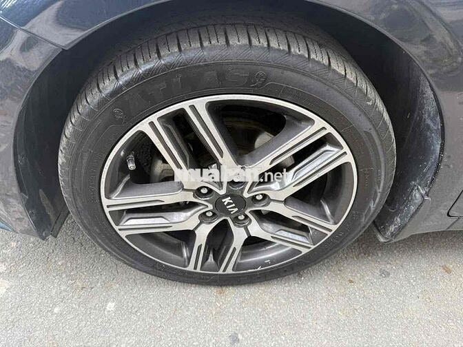 Kia Cerato 2019 1.6 AT Luxury - 66000 km