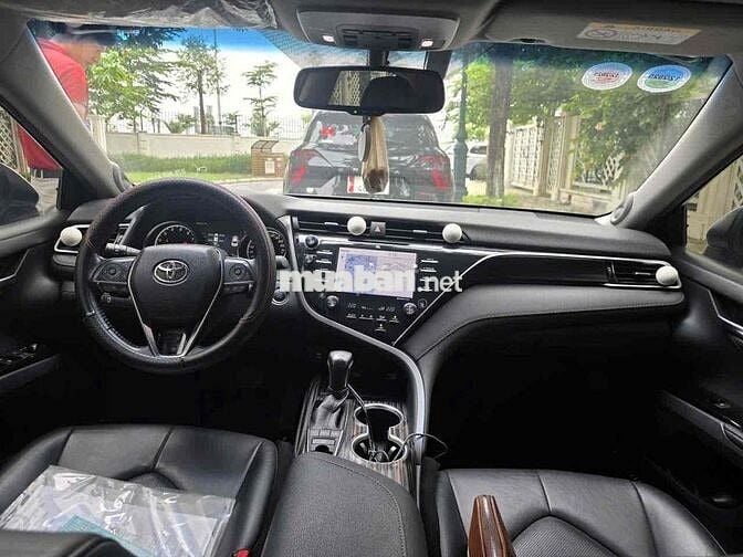 Toyota Camry 2019 2.5Q - 64000 km