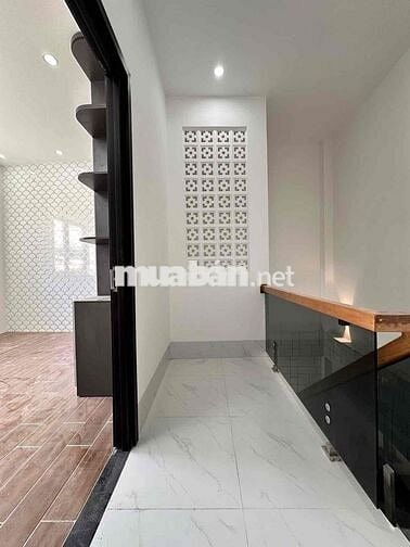 Nhà 1T 1 Lầu Hẻm 71 Lê Hồng Phong thông hẻm 18 Hồ Trung Thành