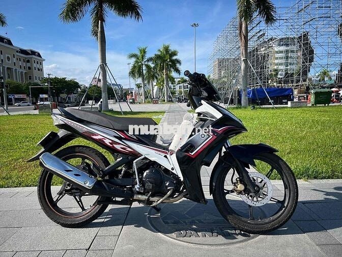 ex tự động xuống áo
