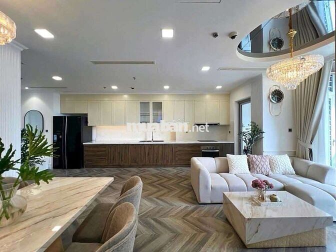 CHỈ 2 TỶ 850 VINHOME CENTRAL PARK - LANDMARK 81 115- 3PN 2WC VIEW CV
