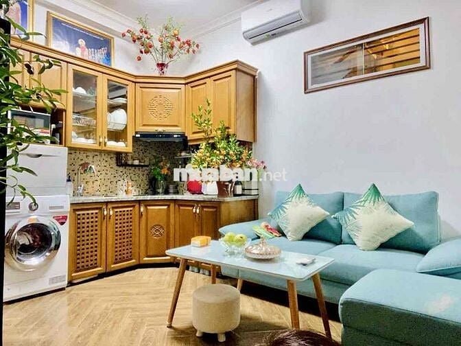 SÓT LẠI ***: 4.9 tỷ - 4 tầng sổ đỏ Trần Khát Chân - 80m ra ô tô