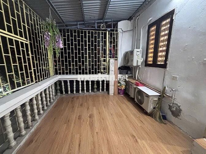 BÁN NHÀ TẬP THỂ-NGUYỄN CÔNG TRỨ-HAI BÀ TRƯNG-60m2-3N2WC