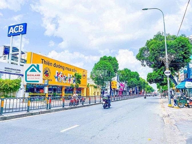 Cho Thuê Nhà Mặt Tiền 136-138 Quang Trung,P10, Gò Vấp,TPHCM_DT:1.200m2