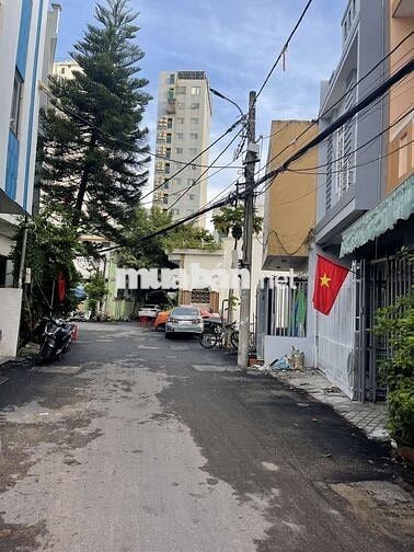 Bán nhà 2tầng cách Biến mỹ khê mấy bước chân.cạnh trung tâm tài chính
