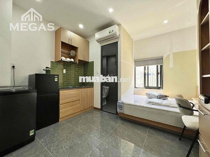 CĂN HỘ Q1_RỘNG RÃI_CỬA SỔ_THOÁNG MÁT_SẠCH SẼ_MỚI_THANG MÁY_PHỐ ĐI BỘ