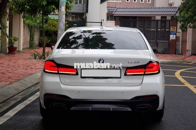 BMW 520i G30 model 2019