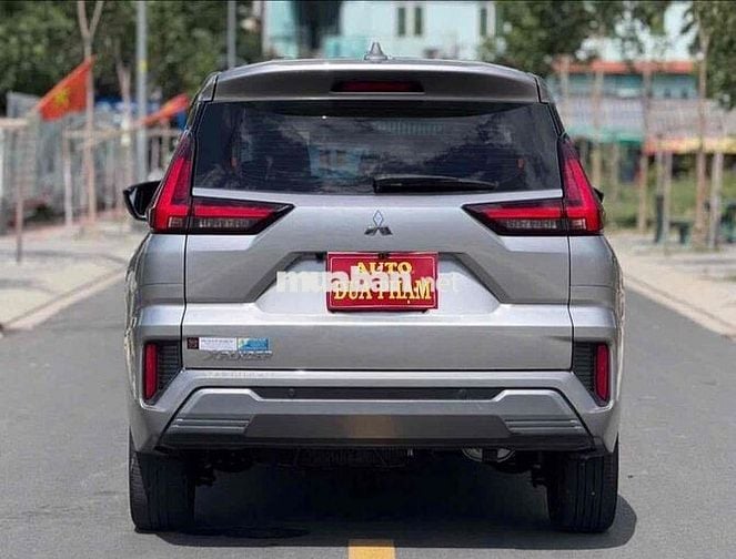 Mitsubishi Xpander 2022 AT Premium - 75000 km