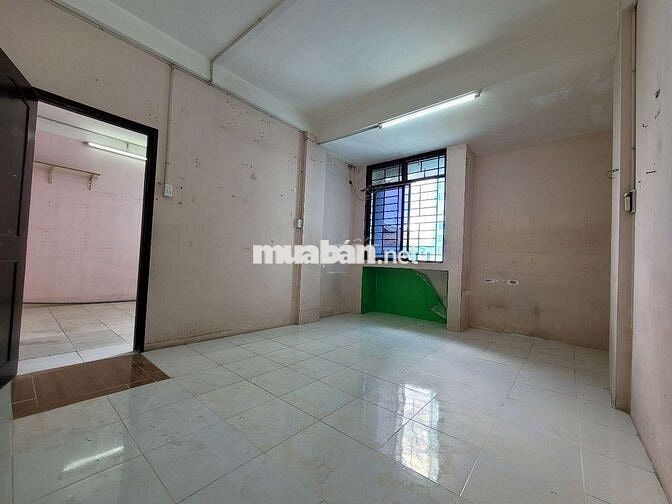 Bán căn hộ cc 336 Nguyễn Văn Luông p12 q6