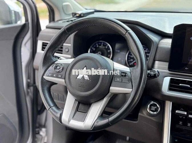 Mitsubishi Xpander 2022 AT Premium - 75000 km