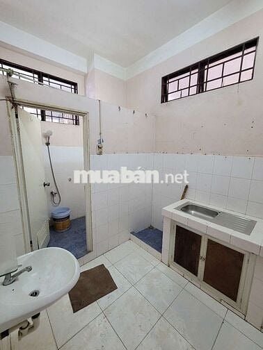 Bán căn hộ cc 336 Nguyễn Văn Luông p12 q6