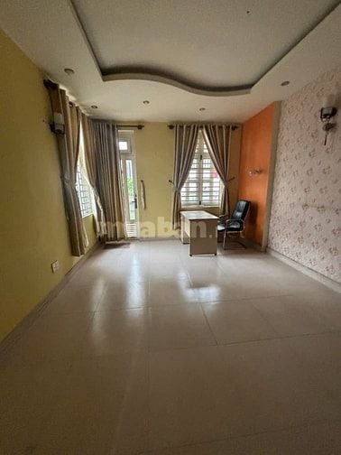 NHÀ QUÁCH VĂN TUẤN 1T2L - 4PN - 18TR/TH