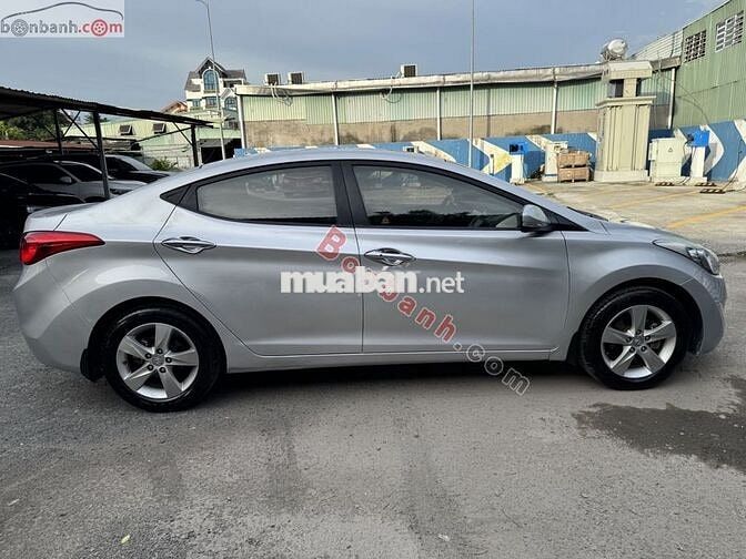 Xe Hyundai Elantra 1.8 AT 2013 - 285 Triệu