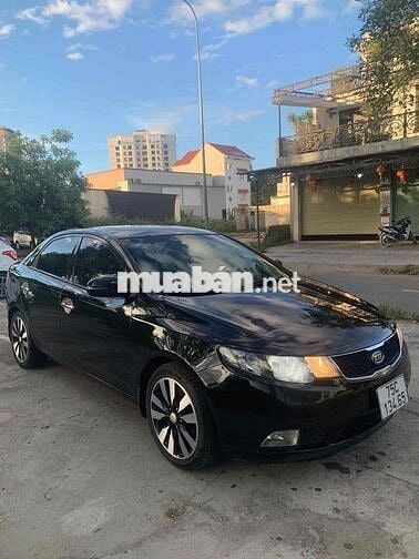 Kia Forte 2011 SX 1.6 AT - 90000 km