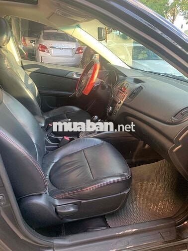 Kia Forte 2011 SX 1.6 AT - 90000 km