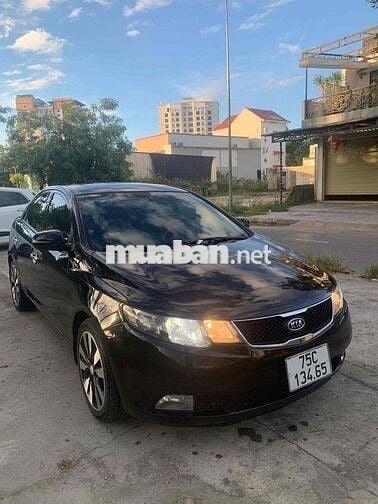Kia Forte 2011 SX 1.6 AT - 90000 km