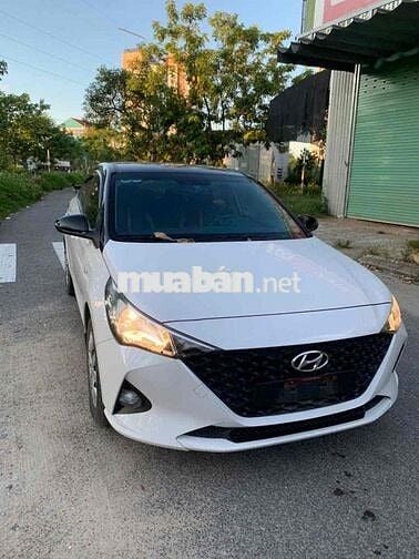 Hyundai Accent 2024 1.4 MT - 50000 km