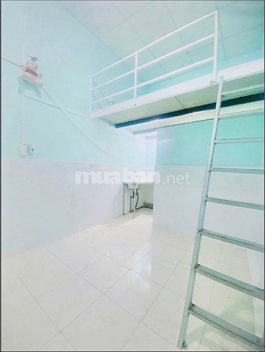 Phòng trọ 2.7tr có gác máy lạnh toilet riêng PHƯỚC LONG B q9