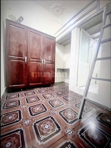 Phòng trọ 2.7tr có gác máy lạnh toilet riêng PHƯỚC LONG B q9