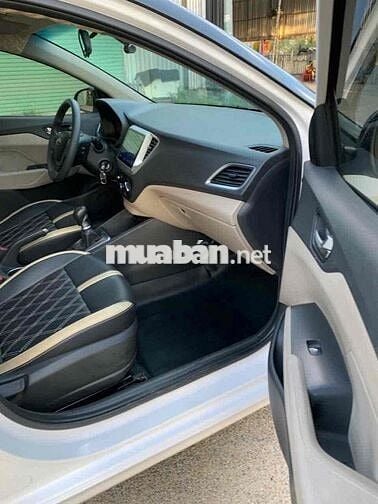 Hyundai Accent 2024 1.4 MT - 50000 km