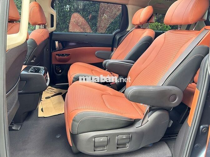 Kia Carnival Sig 2022 Đi 34.000km Zin 98% Cực Đẹp