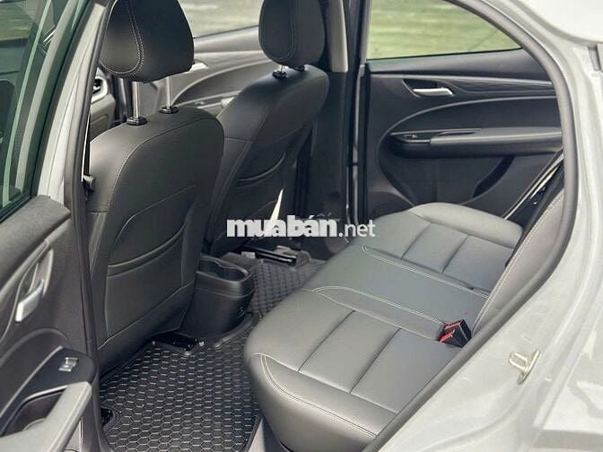 xe VinFast VF5 2025 Plus