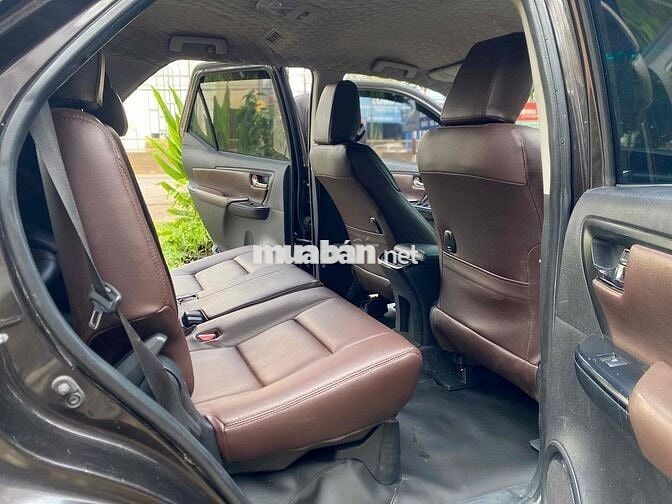 Toyota Fortuner 2017 đk 2018 sàn dầu(1 chủ)
