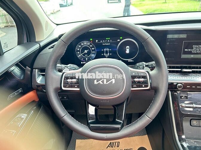 Kia Carnival Sig 2022 Đi 34.000km Zin 98% Cực Đẹp